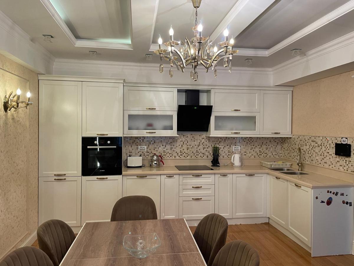 Park Azure Apartment 바쿠 외부 사진